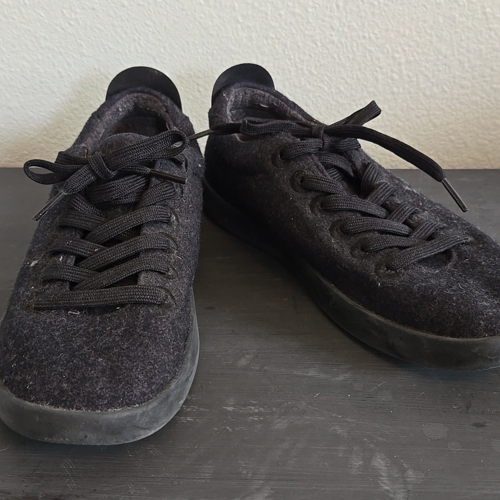 Allbirds Black Wool Sneakers Size 8